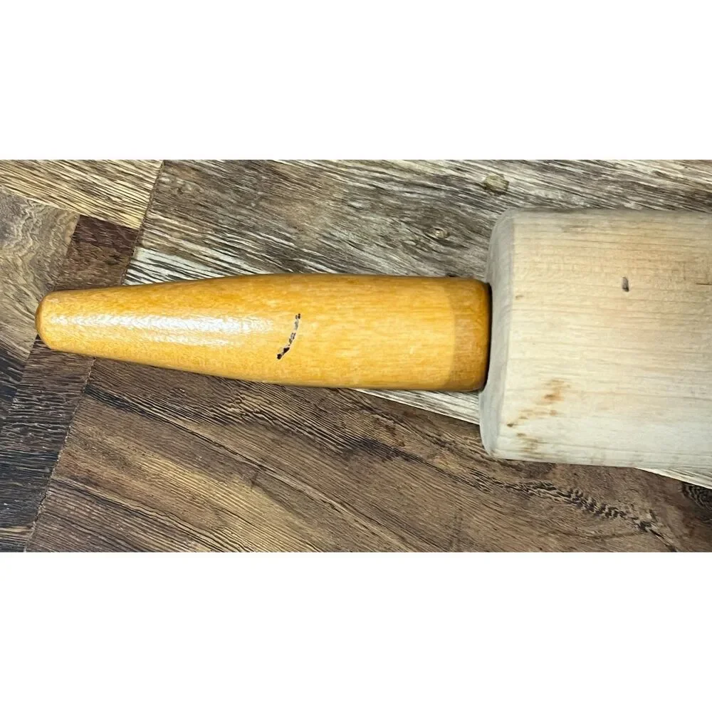 Vintage Maple & Beech Wood Rolling Pin – Farmhouse Kitchen Decor or Baking Tool